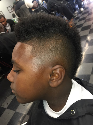 Barber Shop «PROSTYLE BARBER SHOP», reviews and photos, 5755 Hillsdale Blvd, Sacramento, CA 95842, USA