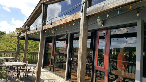 Bar & Grill «Guadalupe River Club», reviews and photos, 1483 Junction Hwy, Kerrville, TX 78028, USA