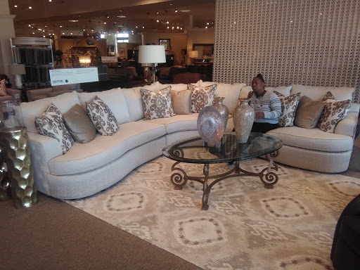 Furniture Store «Havertys Furniture», reviews and photos, 201 S Point Blvd, McDonough, GA 30253, USA