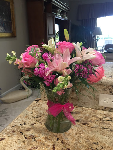 Florist «Saddle Creek Florist», reviews and photos, 5829 26th St W, Bradenton, FL 34207, USA