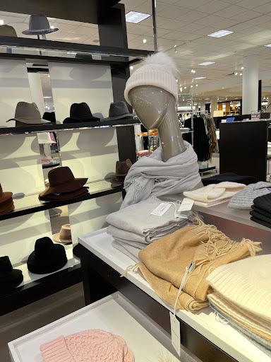 Department Store «Nordstrom Tacoma Mall», reviews and photos, 4502 S Steele St, Tacoma, WA 98409, USA