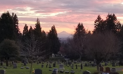 Funeral Home «City View Funeral Home and Cemetery», reviews and photos, 390 Hoyt St S, Salem, OR 97302, USA