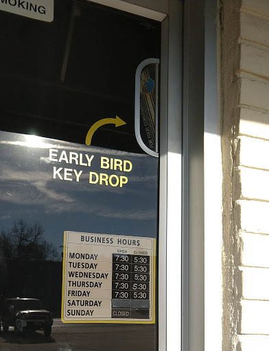 Auto Repair Shop «Meineke Car Care Center», reviews and photos, 3322 Leavenworth St, Omaha, NE 68105, USA