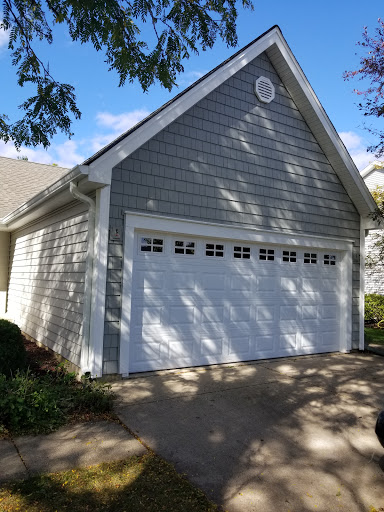 Roofing Contractor «4 Exterior, Inc», reviews and photos, 9335 Landings Ln, Des Plaines, IL 60016, USA