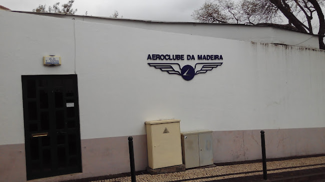 Avaliações doAeroclube da Madeira em Funchal - Outro