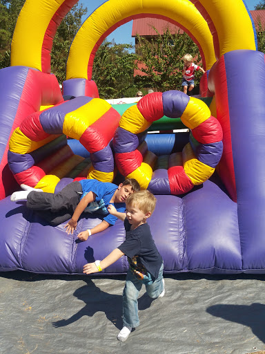 Event Venue «Crooked Pines Farm», reviews and photos, 355 Harmony Rd, Eatonton, GA 31024, USA