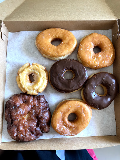 Donut Shop «American Donut», reviews and photos, 727 Simms St F, Golden, CO 80401, USA