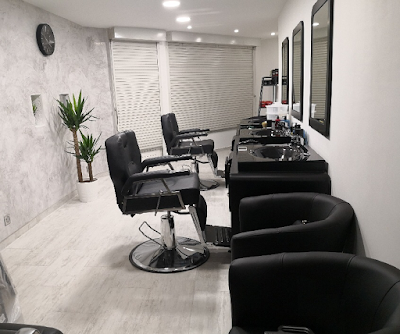 Monsieur Thomas Coiffeur Barbier à Castries