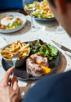 Nomad à Paris
