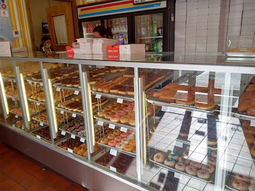 Donut Shop «Great American Donut Shop», reviews and photos, 901 US-31 BYP, Bowling Green, KY 42101, USA