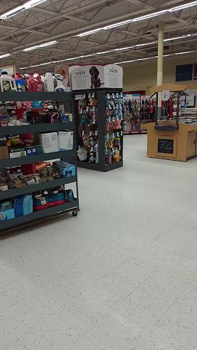 Pet Supply Store «Petco Animal Supplies», reviews and photos, 1018 Mt Prospect Plaza, Mt Prospect, IL 60056, USA