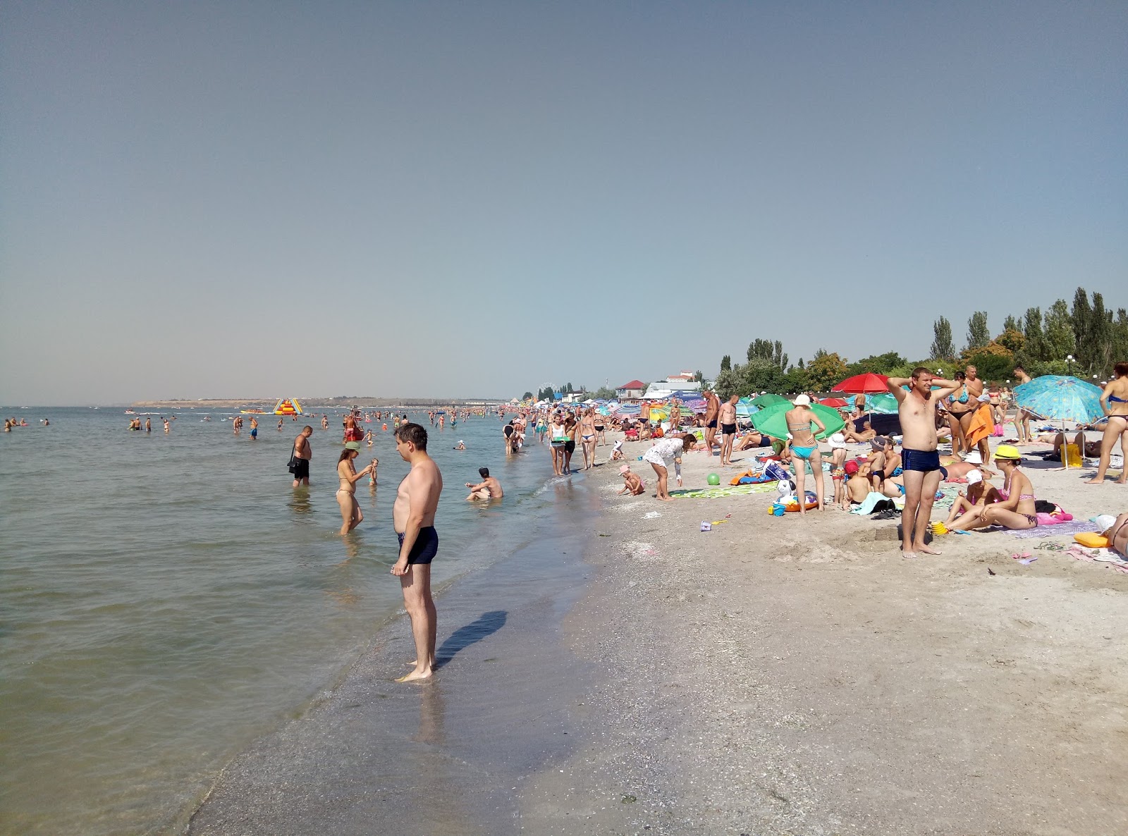 Foto di Plyazh Kobleve II con una superficie del sabbia beige