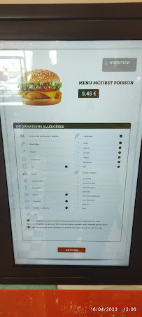 Menu / carte de McDonald's à Massy
