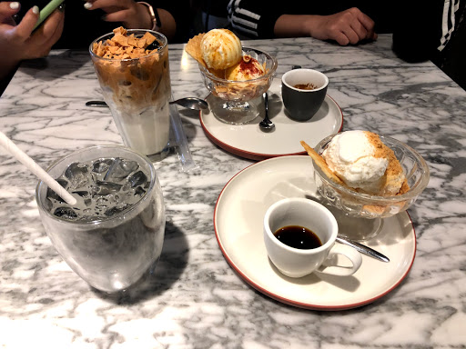 Cafe No. 1986