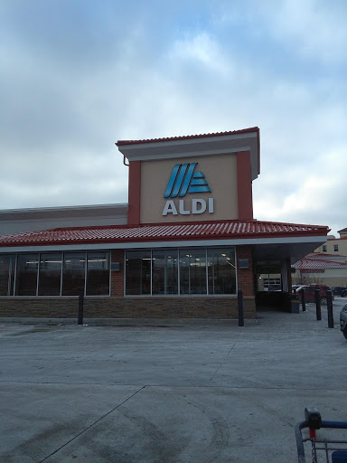 Supermarket «ALDI», reviews and photos, 6050 Mills Civic Pkwy, West Des Moines, IA 50266, USA
