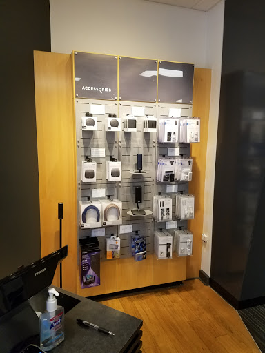 Home Audio Store «Bose Factory Store», reviews and photos, 1 Outlet Blvd #355, Wrentham, MA 02093, USA