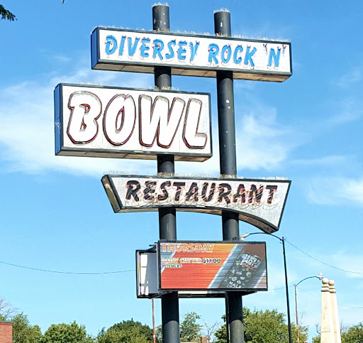 Bowling Alley «Diversey River Bowl», reviews and photos, 2211 W Diversey Pkwy, Chicago, IL 60647, USA