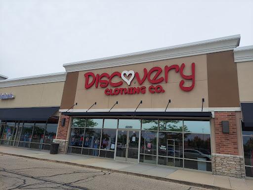 Shopping Mall «The Shops at Fox River», reviews and photos, 3340 Shoppers Dr, McHenry, IL 60051, USA