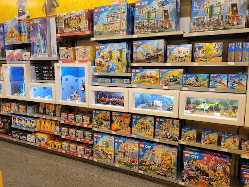 Toy Store «The LEGO Store», reviews and photos, 6600 Topanga Canyon Blvd, Canoga Park, CA 91303, USA