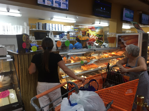 Supermarket «Kissimmee Meat & Produce», reviews and photos, 1528 W Vine St, Kissimmee, FL 34741, USA