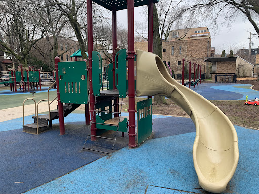 Park «Adams Playground Park», reviews and photos, 1919 N Seminary Ave, Chicago, IL 60614, USA
