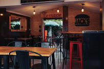 Atmosphère du Restaurant JACKS BURGER à Vias - n°1