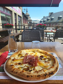 Plats et boissons du Pizzeria Pizzéria La Rando à Besse-et-Saint-Anastaise - n°2