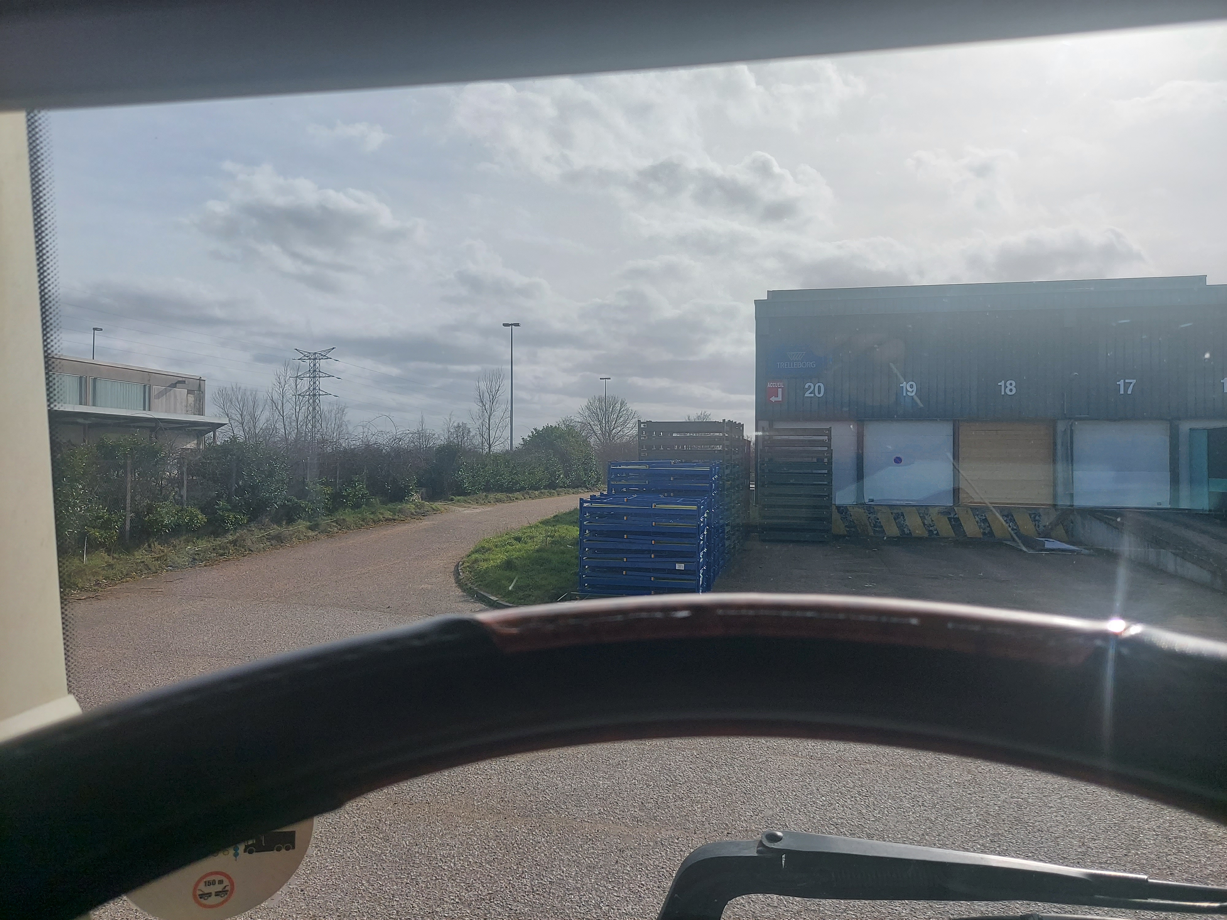 Photo n° 2 de l'avis de Damjan.i fait le 12/03/2023 à 14:43
