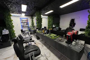 SELFMADE. | Barbershop Chrudim image