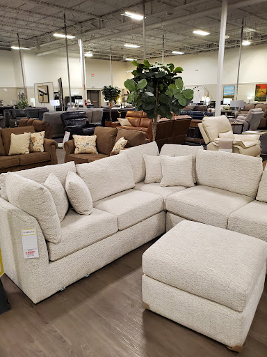 Furniture Store «Value City Furniture», reviews and photos, 94 W Kemper Rd, Springdale, OH 45246, USA