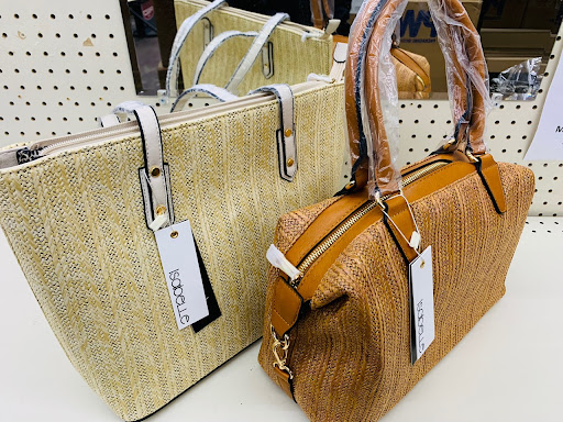 Beauty Supply Store «US Hair & Beauty Supply & Wig», reviews and photos, 3670 E Main St, Columbus, OH 43213, USA