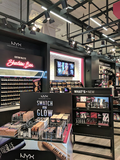 Cosmetics Store «NYX Professional Makeup Store», reviews and photos, 41 Union Square W, New York, NY 10003, USA