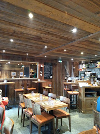 Atmosphère du Crêperie Restaurant la Ferme à Chamonix-Mont-Blanc - n°15