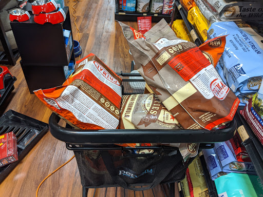 Pet Store «Pet Valu», reviews and photos, 644 E Main St, Waynesboro, PA 17268, USA