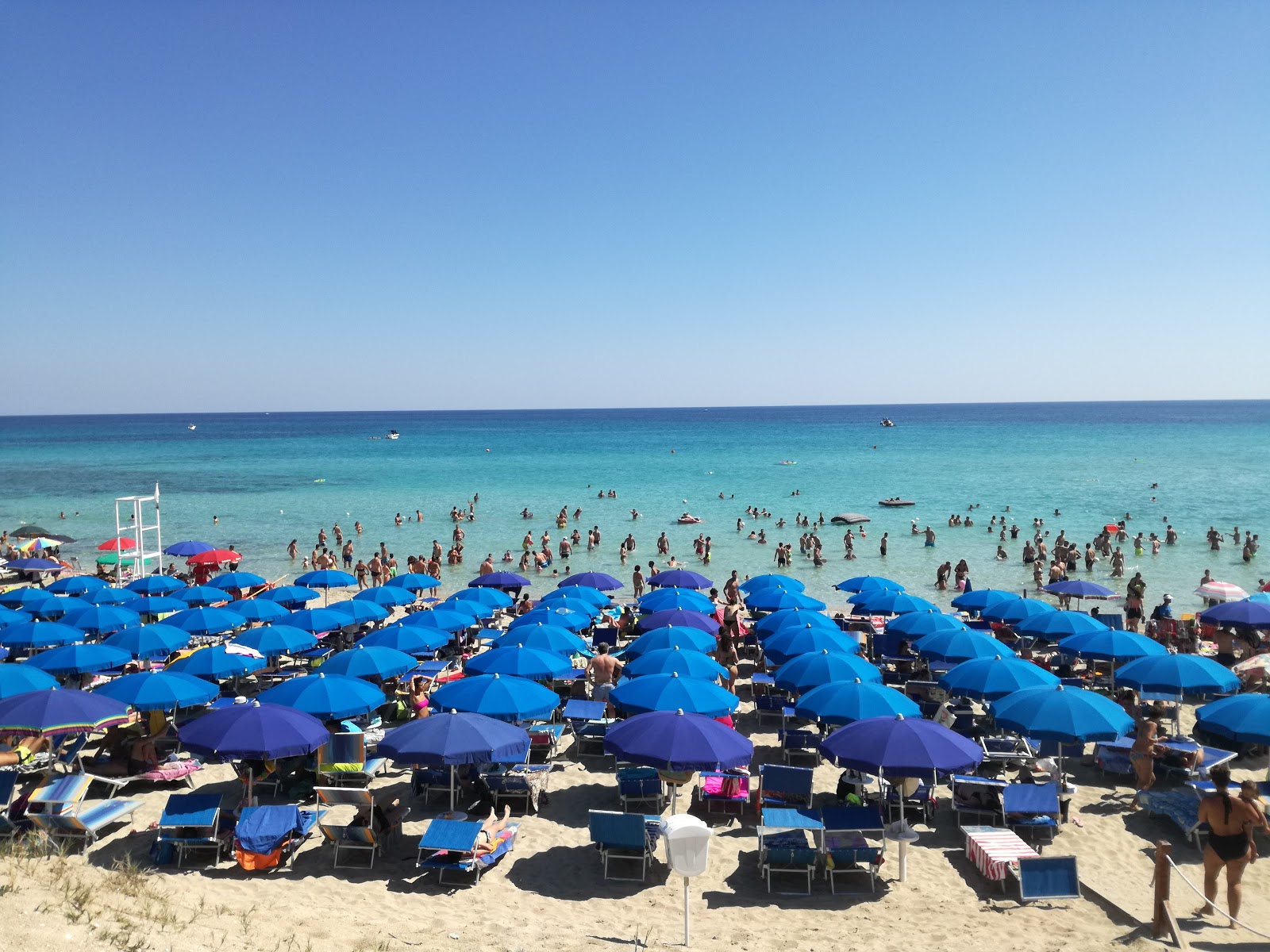 Photo de Spiaggia Lido Torretta avec rivage droit, long