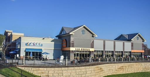 Shopping Mall «The Shoppes at Farmington Valley», reviews and photos, 110 Albany Turnpike, Canton, CT 06019, USA