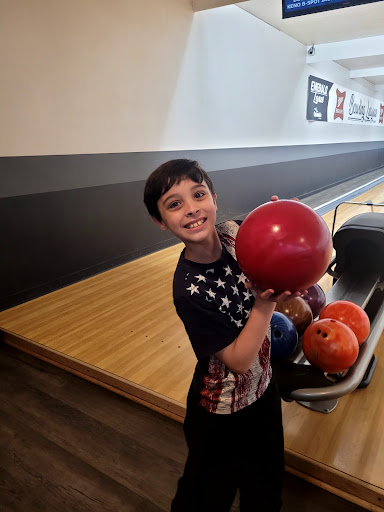 Bowling Alley «Emerald Lanes», reviews and photos, 140 Oakway Rd, Eugene, OR 97401, USA