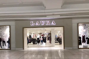 Laura image