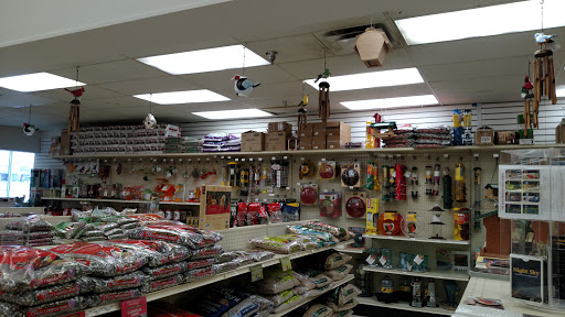 Animal Feed Store «FELDMANS Farm & Home», reviews and photos, 1332 W Kansas St, Liberty, MO 64068, USA