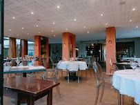 Atmosphère du Restaurant LA TABLE DU LAC à Divonne-les-Bains - n°9