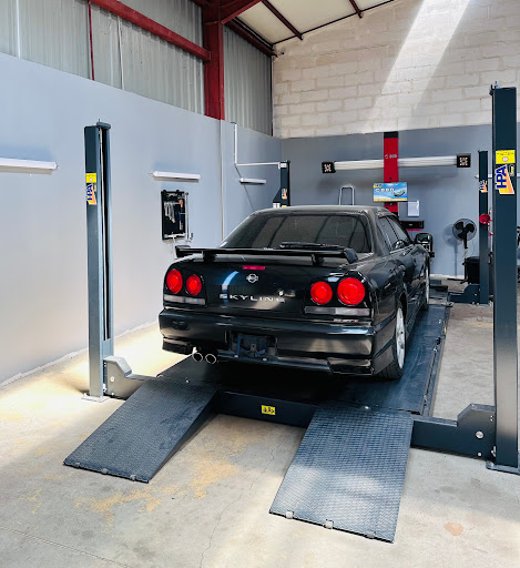 Photo 2 - GARAGE FJ AUTO 49 - Technicar Services