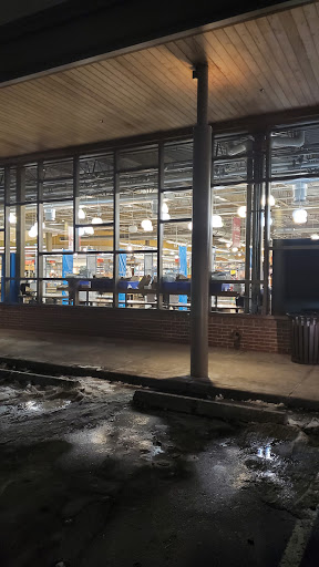 Shopping Mall «Shops On Lane Avenue», reviews and photos, 1675 W Lane Ave, Upper Arlington, OH 43221, USA