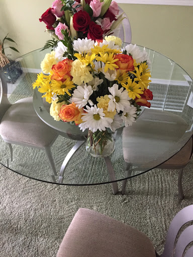 Florist «Flowers By Donna», reviews and photos, 11700 SW Hall Blvd, Tigard, OR 97223, USA