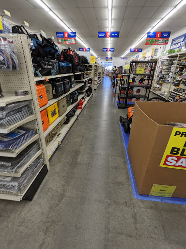 Hardware Store «Harbor Freight Tools», reviews and photos, 99 Federal Rd, Brookfield, CT 06804, USA