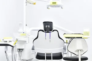 Ammar Dental Clinic image