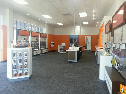 Cell Phone Store «AT&T Authorized Retailer», reviews and photos, 10485 N Michigan Rd #100, Carmel, IN 46032, USA