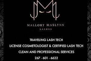 Mallory Maslynn Lashes travel lash tech image