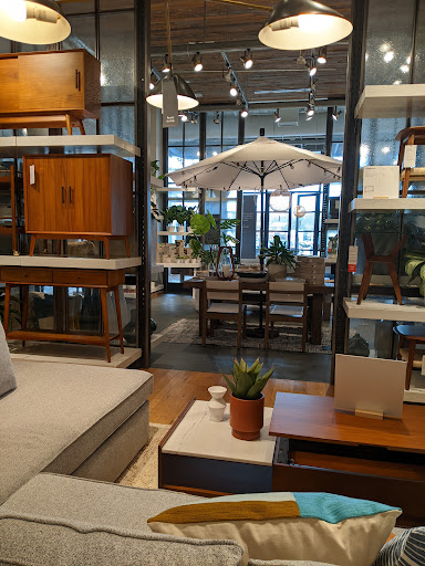 Furniture Store «west elm», reviews and photos, 160 Walt Whitman Rd Ste 1120, Huntington Station, NY 11746, USA