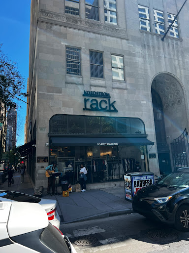 Department Store «Nordstrom Rack Chestnut Street», reviews and photos, 1700 Chestnut St, Philadelphia, PA 19103, USA