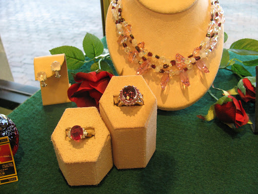 Jeweler «Caldwell Jewelers & Appraisers», reviews and photos, 7225 N Oracle Rd # 104, Tucson, AZ 85704, USA